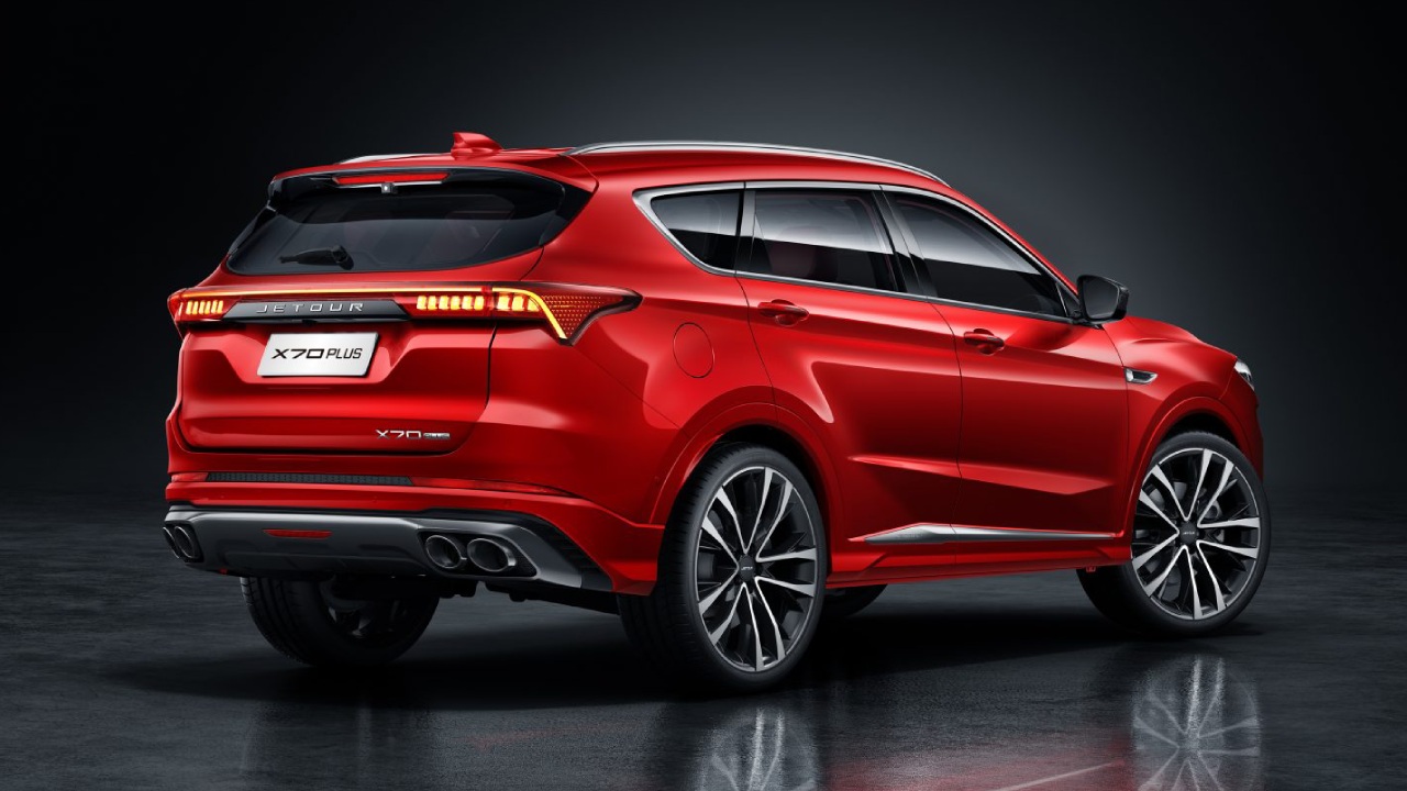 Jetour X70 Plus 2024 models and trims, prices and specifications in